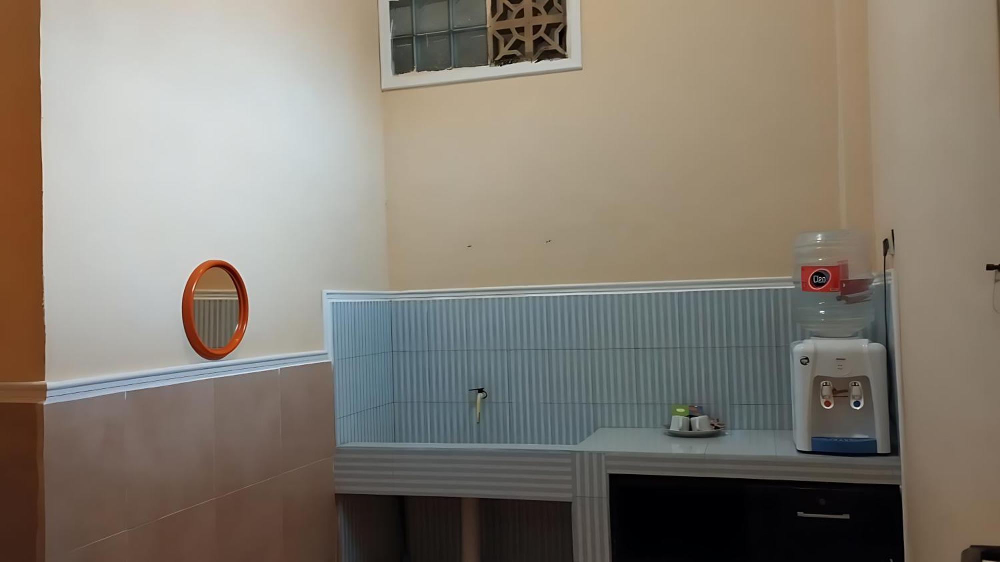Bougenville Homestay Lembar  Eksteriør billede